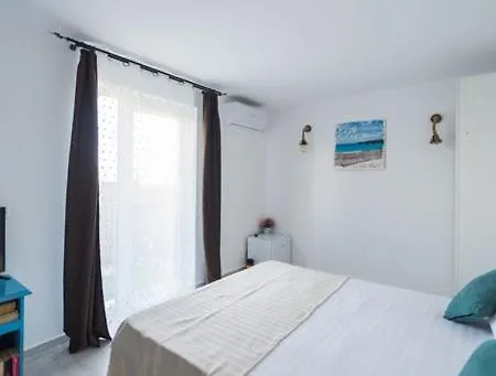 ゲストハウス Troia